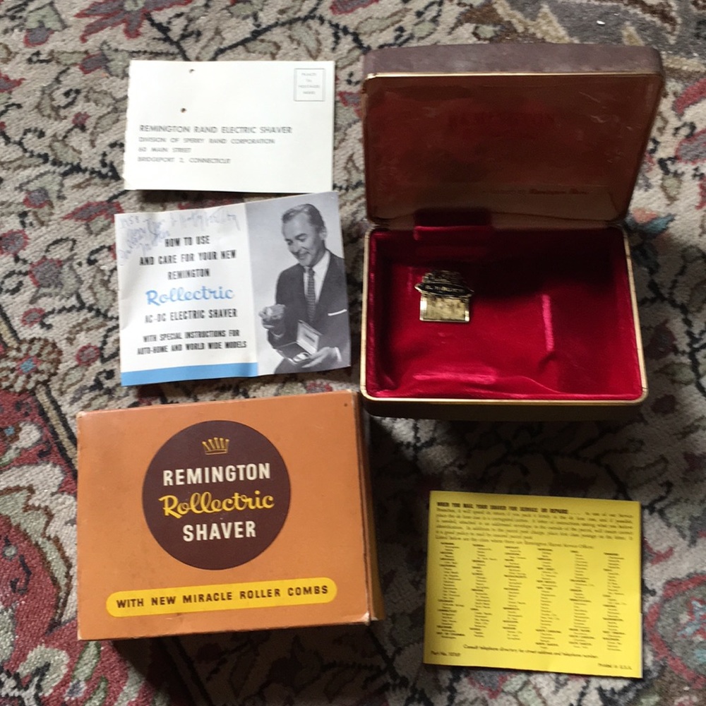 Remington rollectric shaver box